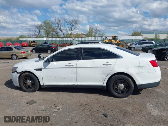 2015 Ford Police Interceptor с VIN 1FAHP2L80FG195423, выставлен на аукционе IAAI как лот 42054288 с пробегом 148 313 миль миль и . История ставок и продаж доступна на DreamBid. Изображение 14.