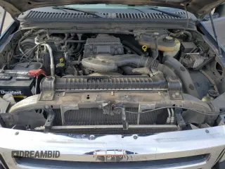 2006 Ford F-250 XL with VIN 1FTSX20566EC87075, listed as a Copart auction lot 49075415 with 223,097 mi miles and Salvage title. Bid and sale history available at DreamBid. Image 11.