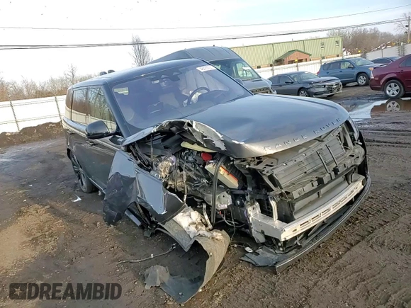 2023 Land Rover Range Rover SE z VIN SALKP9E71PA009978, wystawiony jako Copart lot #46023005 z przebiegiem 17 618 mil mil oraz Szkoda całkowita • Salvage title. Historia ofert i sprzedaży dostępna na DreamBid. Obrazek 12.