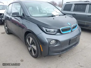2017 BMW i3 with VIN WBY1Z8C39HV893510, listed as a IAAI auction lot 41832884 with 59,166 mi miles. Bid and sale history available at carsss.com. Image 1.