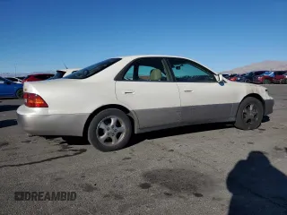 1999 Lexus ES 300 z VIN JT8BF28G4X5060914, wystawiony jako Copart lot #45912725 z przebiegiem 197 401 mil mil oraz Szkoda całkowita • Salvage title. Historia ofert i sprzedaży dostępna na DreamBid. Obrazek 3.