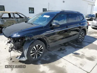 2022 Volkswagen Tiguan S z VIN 3VV0B7AXXNM045175, wystawiony jako Copart lot #51555585 z przebiegiem 57 657 mil mil oraz Szkody całkowita. Historia ofert i sprzedaży dostępna na DreamBid. Obrazek 1.