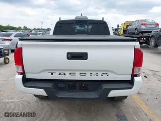 2017 Toyota Tacoma SR with VIN 5TFAX5GN7HX093195, listed as a IAAI auction lot 41860071 with 152,925 mi miles. Bid and sale history available at carsss.com. Image 17.