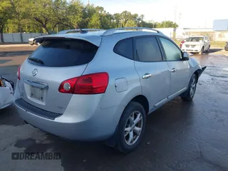 2011 Nissan Rogue SV with VIN JN8AS5MTXBW572651, listed as a IAAI auction lot 41876059 with 195,760 mi miles. Bid and sale history available at carsss.com. Image 4.