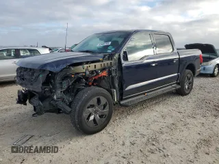 2023 Ford F-150 Lightning Pro z VIN 1FTVW1EV7PWG28823, wystawiony jako Copart lot #42603705 z przebiegiem 10 803 mil mil oraz Tytuł czysty. Historia ofert i sprzedaży dostępna na DreamBid. Obrazek 1.