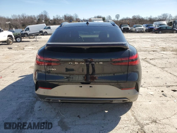 2024 Genesis GV60 z VIN KMUKEDSB1RU023189, wystawiony jako Copart lot #47434955 z przebiegiem 3 279 mil mil oraz Szkoda całkowita • Salvage title. Historia ofert i sprzedaży dostępna na DreamBid. Obrazek 6.