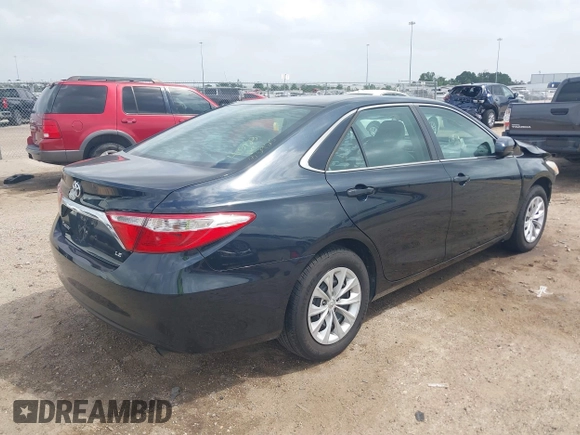 2016 Toyota Camry XLE with VIN 4T4BF1FK6GR546618, listed as a IAAI auction lot 41948177 with 173,083 mi miles. Bid and sale history available at carsss.com. Image 4.