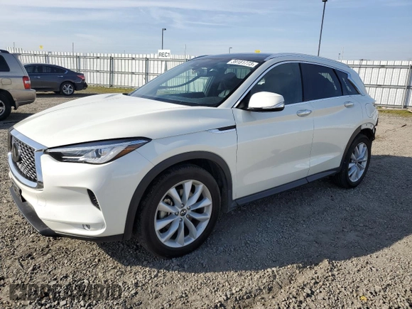 2019 Infiniti QX50 LUXE with VIN 3PCAJ5M32KF125959, listed as a Copart auction lot 39181773 with 76,740 mi miles. Bid and sale history available at carsss.com. Image 1.