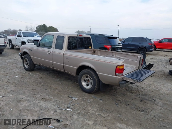 1998 Ford Ranger XL z VIN 1FTYR14U6WPA23925, wystawiony jako IAAI lot #41515201 z przebiegiem 352 603 mil mil oraz . Historia ofert i sprzedaży dostępna na DreamBid. Obrazek 3.