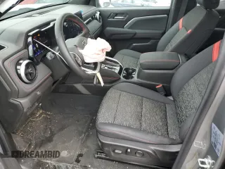 2024 Chevrolet Colorado 4WD Z71 with VIN 1GCPTDEK3R1142146, listed as a Copart auction lot 48078455 with 8,446 mi miles and Non Repairable. Bid and sale history available at carsss.com. Image 7.