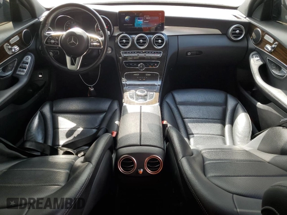 2019 Mercedes-Benz C 300 with VIN 55SWF8DB2KU295639, listed as a Copart auction lot 44784485 with 57,626 mi miles and Salvage Title. Bid and sale history available at DreamBid. Image 8.