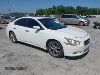 2011 Nissan Maxima SV z VIN 1N4AA5AP6BC859076, wystawiony jako IAAI lot #42250197 z przebiegiem 248 822 mil mil oraz . Historia ofert i sprzedaży dostępna na DreamBid. Obrazek 1.