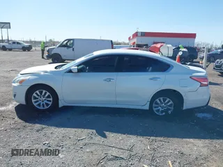 2013 Nissan Altima SV with VIN 1N4AL3AP8DN534967, listed as a IAAI auction lot 41827540 with 159,646 mi miles and . Bid and sale history available at carsss.com. Image 14.