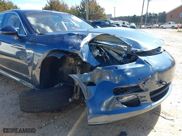 2010 Porsche Panamera S with VIN WP0AB2A77AL063103, listed as a IAAI auction lot 41744164 with NaN miles. Bid and sale history available at carsss.com. Image 6.