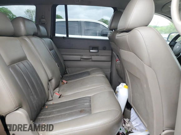 2004 Dodge Durango Limited with VIN 1D8HB58D34F145636, listed as a Copart auction lot 54135645 with 208,139 mi miles and Clean title. Bid and sale history available at DreamBid. Image 11.