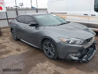 2017 Nissan Maxima Platinum with VIN 1N4AA6AP9HC397093, listed as a IAAI auction lot 41578510 with 111,283 mi miles. Bid and sale history available at carsss.com. Image 1.