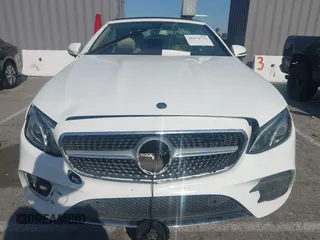 2019 Mercedes-Benz E-Class E 450 with VIN WDD1K6HB6KF082992, listed as a IAAI auction lot 41976755 with 44,795 mi miles. Bid and sale history available at carsss.com. Image 6.