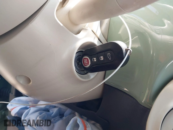 2013 FIAT 500 Lounge with VIN 3C3CFFER3DT536623, listed as a IAAI auction lot 42425991 with 87,905 mi miles and . Bid and sale history available at DreamBid. Image 11.