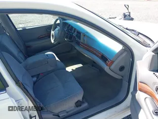 2003 Buick LeSabre Custom with VIN 1G4HP52K03U209743, listed as a IAAI auction lot 42041771 with 99,684 mi miles. Bid and sale history available at carsss.com. Image 5.