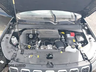 2024 Jeep Compass Sport с VIN 3C4NJDAN5RT143675, выставлен на аукционе IAAI как лот 41642160 с пробегом 5 663 миль миль и . История ставок и продаж доступна на DreamBid. Изображение 10.