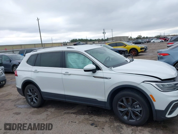 2022 Volkswagen Tiguan SE with VIN 3VV3B7AX0NM161398, listed as a IAAI auction lot 41290692 with 47,970 mi miles and . Bid and sale history available at DreamBid. Image 13.