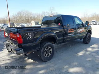 2016 Ford F-250 Lariat with VIN 1FT7W2B61GED20063, listed as a IAAI auction lot 42078913 with 274,354 mi miles and . Bid and sale history available at DreamBid. Image 4.