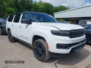 2024 Jeep Grand Wagoneer Series II с VIN 1C4SJSFP4RS127115, выставлен на аукционе IAAI как лот 42097396 с пробегом 45 680 миль миль и . История ставок и продаж доступна на DreamBid. Изображение 1.