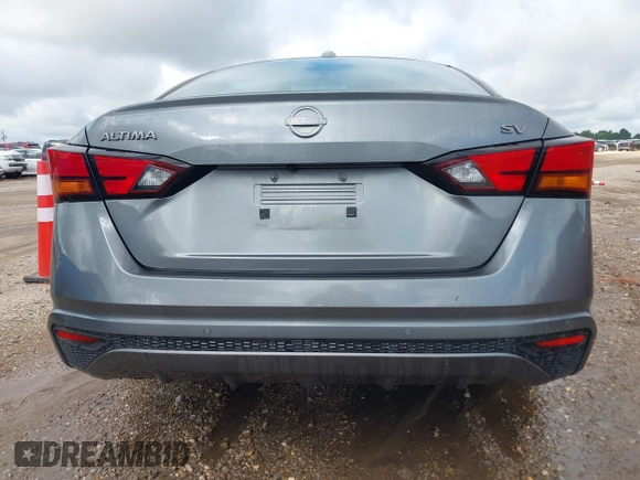 2023 Nissan Altima SV z VIN 1N4BL4DV9PN329053, wystawiony jako IAAI lot #42373968 z przebiegiem 50 729 mil mil oraz . Historia ofert i sprzedaży dostępna na DreamBid. Obrazek 16.