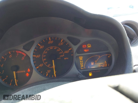 2001 Toyota Celica GT z VIN JTDDR32T310102622, wystawiony jako IAAI lot #42039714 z przebiegiem 194 881 mil mil oraz . Historia ofert i sprzedaży dostępna na DreamBid. Obrazek 7.