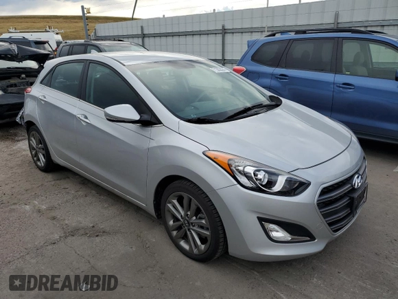 2016 Hyundai Elantra GT with VIN KMHD35LH2GU337016, listed as a Copart auction lot 71303524 with 28,326 mi miles and Salvage Title. Bid and sale history available at carsss.com. Image 4.