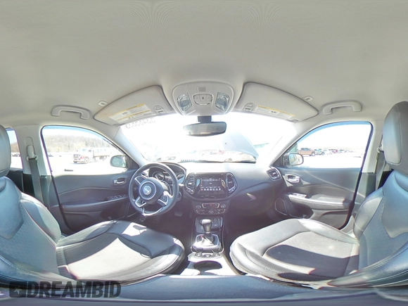 2019 Jeep Compass Altitude z VIN 3C4NJDBB7KT652855, wystawiony jako Copart lot #53485835 z przebiegiem 43 844 mil mil oraz Szkoda całkowita • Salvage title. Historia ofert i sprzedaży dostępna na DreamBid. Obrazek 14.