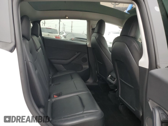 2022 Tesla Model Y Performance с VIN 7SAYGDEFXNF384268, выставлен на аукционе Copart как лот 60141005 с пробегом Не указан миль и Списание • Salvage title. История ставок и продаж доступна на DreamBid. Изображение 11.