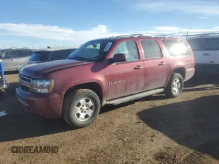 2008 Chevrolet Suburban 2LT z VIN 3GNFK16368G285040, wystawiony jako Copart lot #46346455 z przebiegiem 198 972 mil mil oraz Nie do naprawy • Non repairable. Historia ofert i sprzedaży dostępna na DreamBid. Obrazek 1.