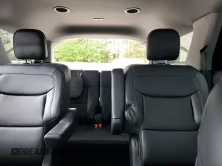 2022 Ford Explorer XLT z VIN 1FMSK7DH4NGA80828, wystawiony jako Copart lot #51954795 z przebiegiem 77 651 mil mil oraz Szkoda całkowita • Salvage title. Historia ofert i sprzedaży dostępna na DreamBid. Obrazek 10.
