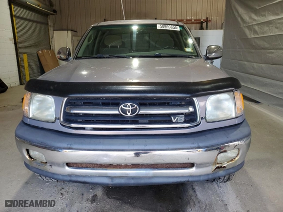 2002 Toyota Tundra SR5 with VIN 5TBBT441X2S275068, listed as a Copart auction lot 50909855 with 105,781 mi miles and Clean Title. Bid and sale history available at carsss.com. Image 5.