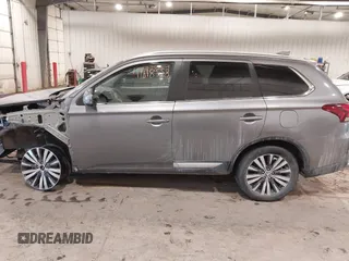 2020 Mitsubishi Outlander ES with VIN JA4AZ3A31LJ001073, listed as a IAAI auction lot 41618558 with 18,522 mi miles and . Bid and sale history available at DreamBid. Image 15.