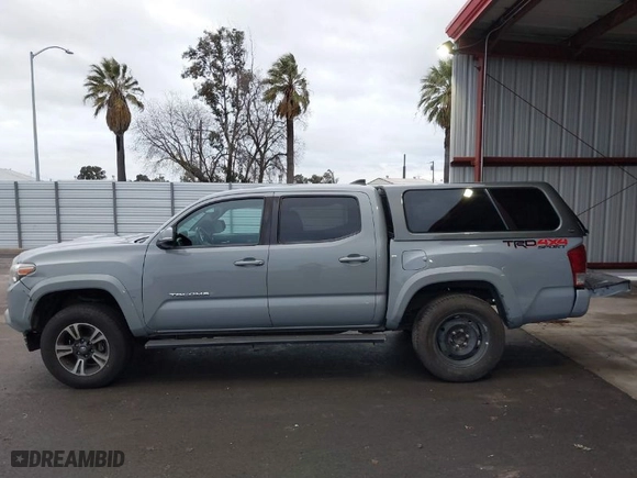 2018 Toyota Tacoma SR with VIN 3TMCZ5AN9JM177736, listed as a IAAI auction lot 41534308 with 250,608 mi miles. Bid and sale history available at carsss.com. Image 14.