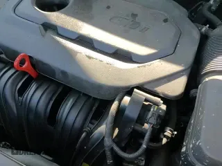 2017 Hyundai Santa Fe 2.4L с VIN 5XYZTDLB9HG495310, выставлен на аукционе Copart как лот 72027695 с пробегом 119 522 миль миль и Списание • Salvage title. История ставок и продаж доступна на DreamBid. Изображение 16.