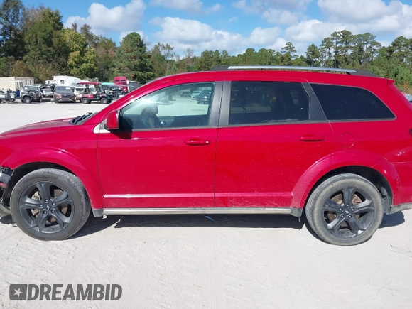 2018 Dodge Journey Crossroad with VIN 3C4PDDGG3JT388407, listed as a IAAI auction lot 40769065 with 147,997 mi miles and . Bid and sale history available at DreamBid. Image 14.
