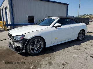 2018 Mercedes-Benz E 400 z VIN WDD1K6FBXJF032212, wystawiony jako Copart lot #51814235 z przebiegiem 46 867 mil mil oraz Nie do naprawy • Non repairable. Historia ofert i sprzedaży dostępna na DreamBid. Obrazek 1.