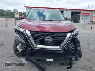 2023 Nissan Rogue SV z VIN 5N1BT3BA7PC684265, wystawiony jako IAAI lot #42083059 z przebiegiem 28 570 mil mil oraz . Historia ofert i sprzedaży dostępna na DreamBid. Obrazek 13.