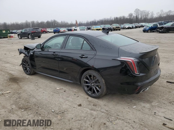 2024 Cadillac CT4 Sport z VIN 1G6DG5RK1R0111610, wystawiony jako Copart lot #44950015 z przebiegiem 10 733 mil mil oraz Czysty tytuł • Clean title. Historia ofert i sprzedaży dostępna na DreamBid. Obrazek 2.