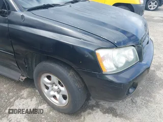 2002 Toyota Highlander with VIN JTEGD21A620038093, listed as a IAAI auction lot 42303785 with 205,743 mi miles and . Bid and sale history available at DreamBid. Image 6.
