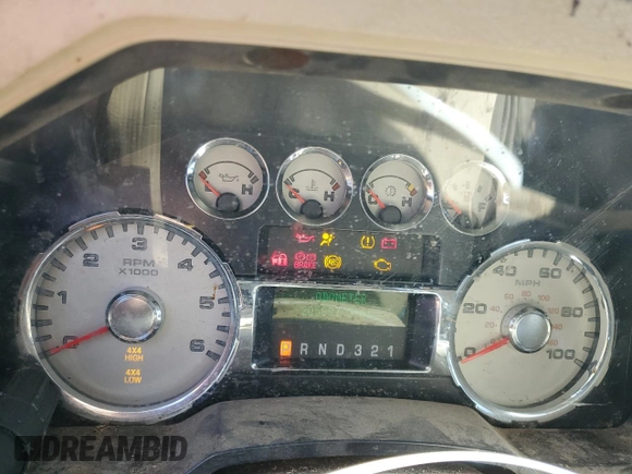 2010 Ford F-250 XL with VIN 1FTSW2B54AEB08685, listed as a Copart auction lot 54236555 with 205,897 mi miles and Salvage title. Bid and sale history available at DreamBid. Image 9.