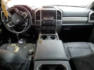 2019 Ford F-250 XL z VIN 1FT7W2BT0KEF51583, wystawiony jako Copart lot #40366853 z przebiegiem Nie podano mil oraz Szkoda całkowita • Salvage title. Historia ofert i sprzedaży dostępna na DreamBid. Obrazek 8.