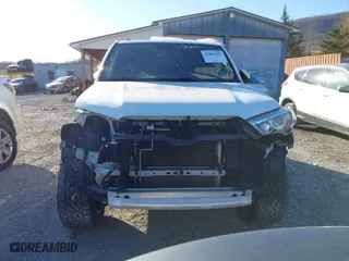 2019 Toyota 4Runner SR5 with VIN JTEBU5JR4K5726940, listed as a IAAI auction lot 41801853 with 81,097 mi miles. Bid and sale history available at carsss.com. Image 13.