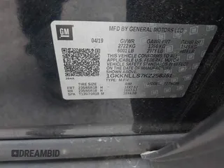 2019 GMC Acadia SLE z VIN 1GKKNLLS7KZ258351, wystawiony jako IAAI lot #41657771 z przebiegiem 126 164 mil mil oraz . Historia ofert i sprzedaży dostępna na DreamBid. Obrazek 9.