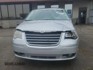 2010 Chrysler Town & Country Touring with VIN 2A4RR5DX0AR395333, listed as a Copart auction lot 46805415 with 181,818 mi miles and Salvage Title. Bid and sale history available at DreamBid. Image 5.