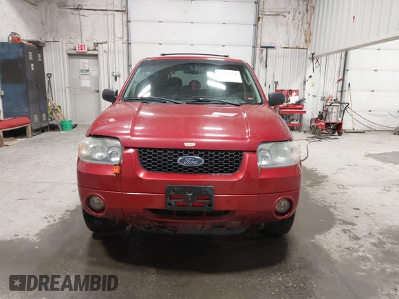 2006 Ford Escape Limited z VIN 1FMCU94186KB89062, wystawiony jako IAAI lot #42153068 z przebiegiem 203 221 mil mil oraz . Historia ofert i sprzedaży dostępna na DreamBid. Obrazek 12.