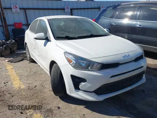 2022 Kia Rio S with VIN 3KPA24AD4NE434315, listed as a IAAI auction lot 41709976 with 65,000 mi miles and . Bid and sale history available at carsss.com. Image 1.
